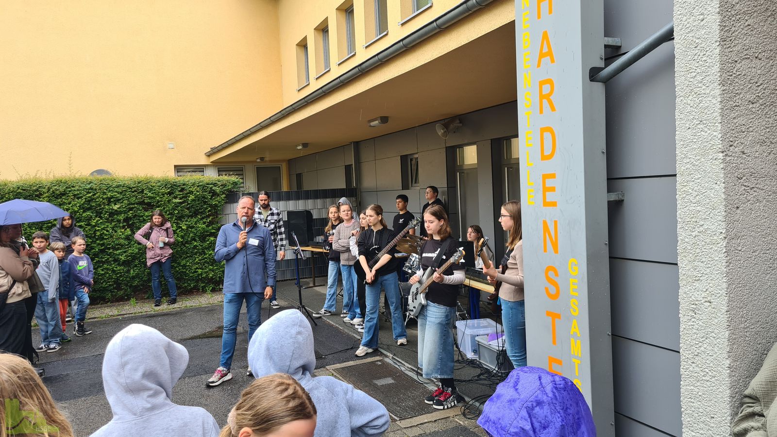 Neue 5. Klassen trotzen Regen beim Kennenlernnachmittag